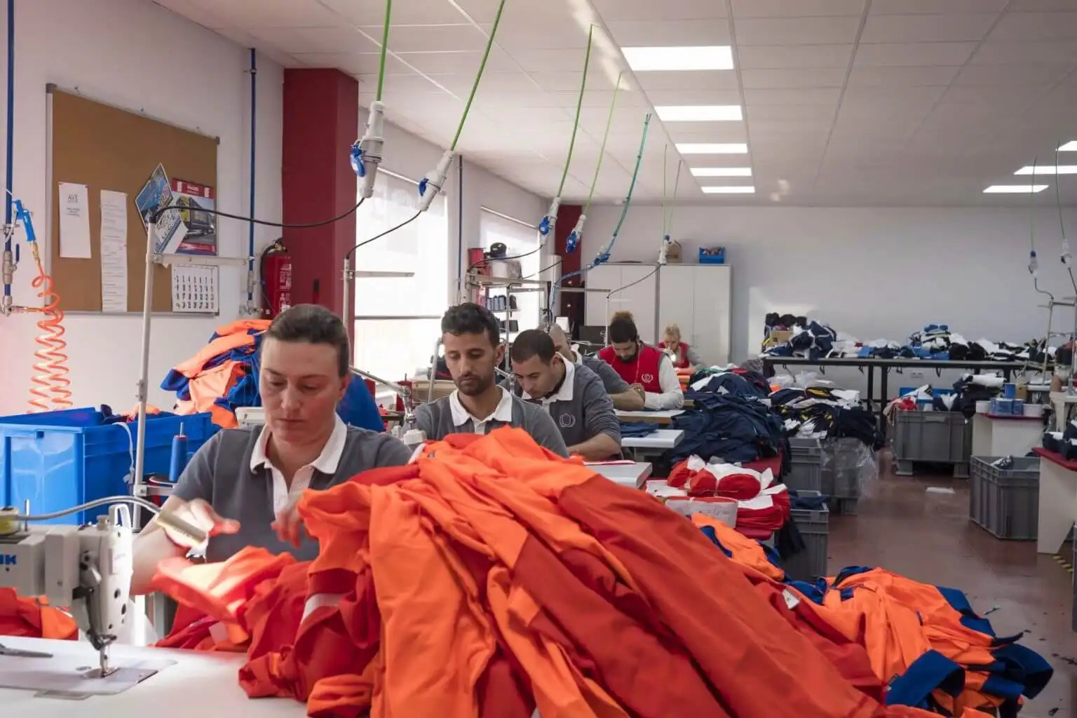 Vestuario Laboral Camacho 3